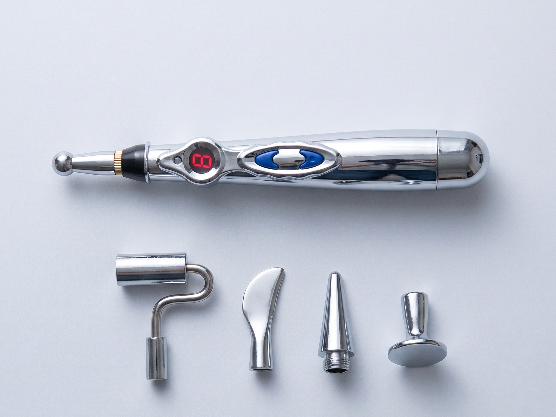 The AccuPenPro pen with its four interchangeable heads laid out beneath it